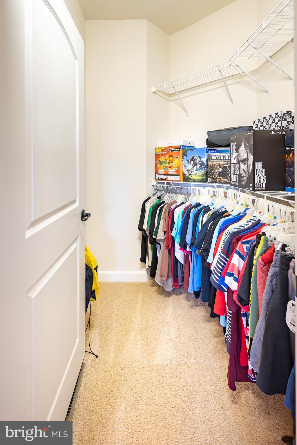 MEADOWS 2 - Residential