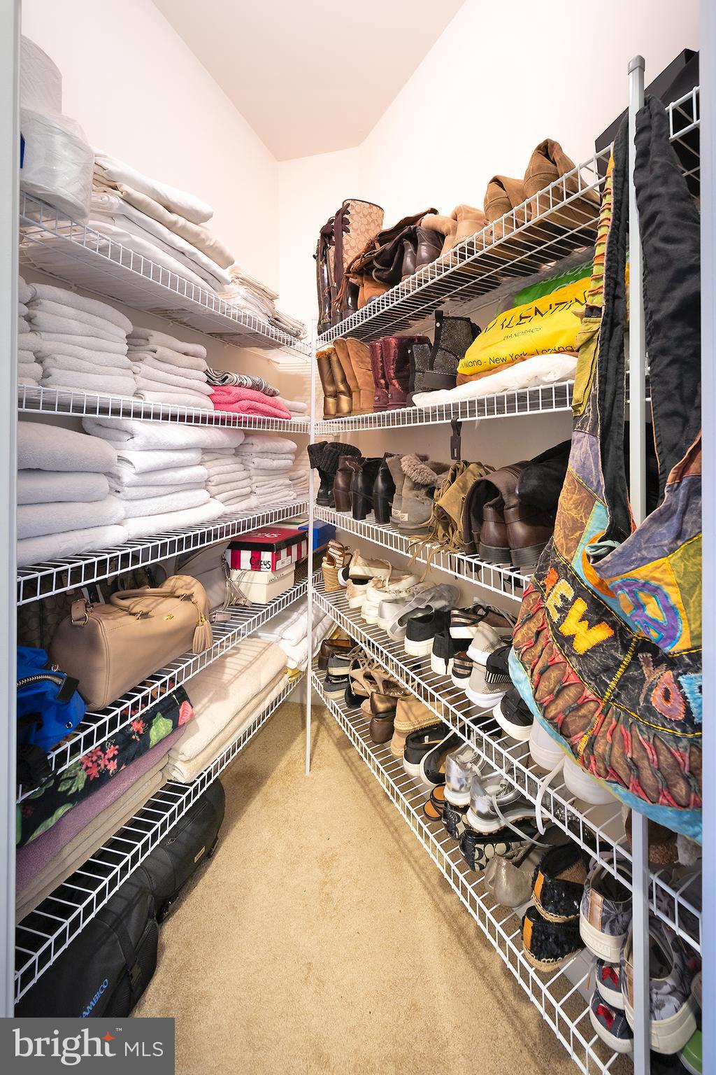 MEADOWS 2 - Residential