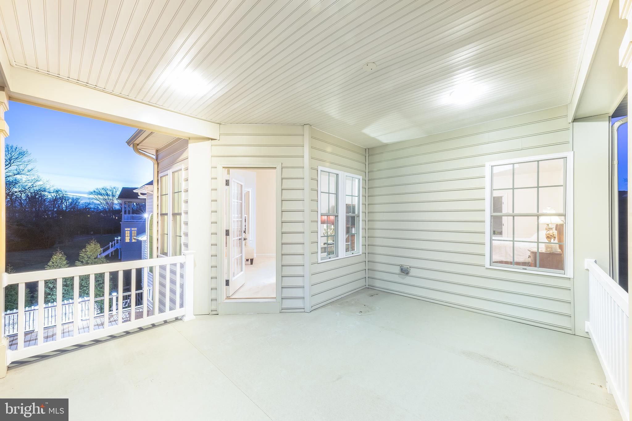 MEADOWS 2 - Residential