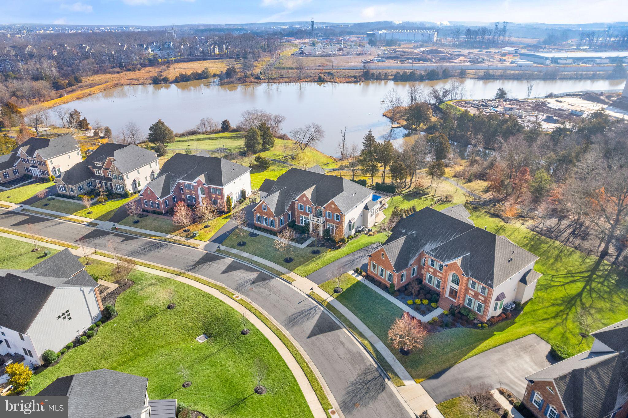 MEADOWS 2 - Residential