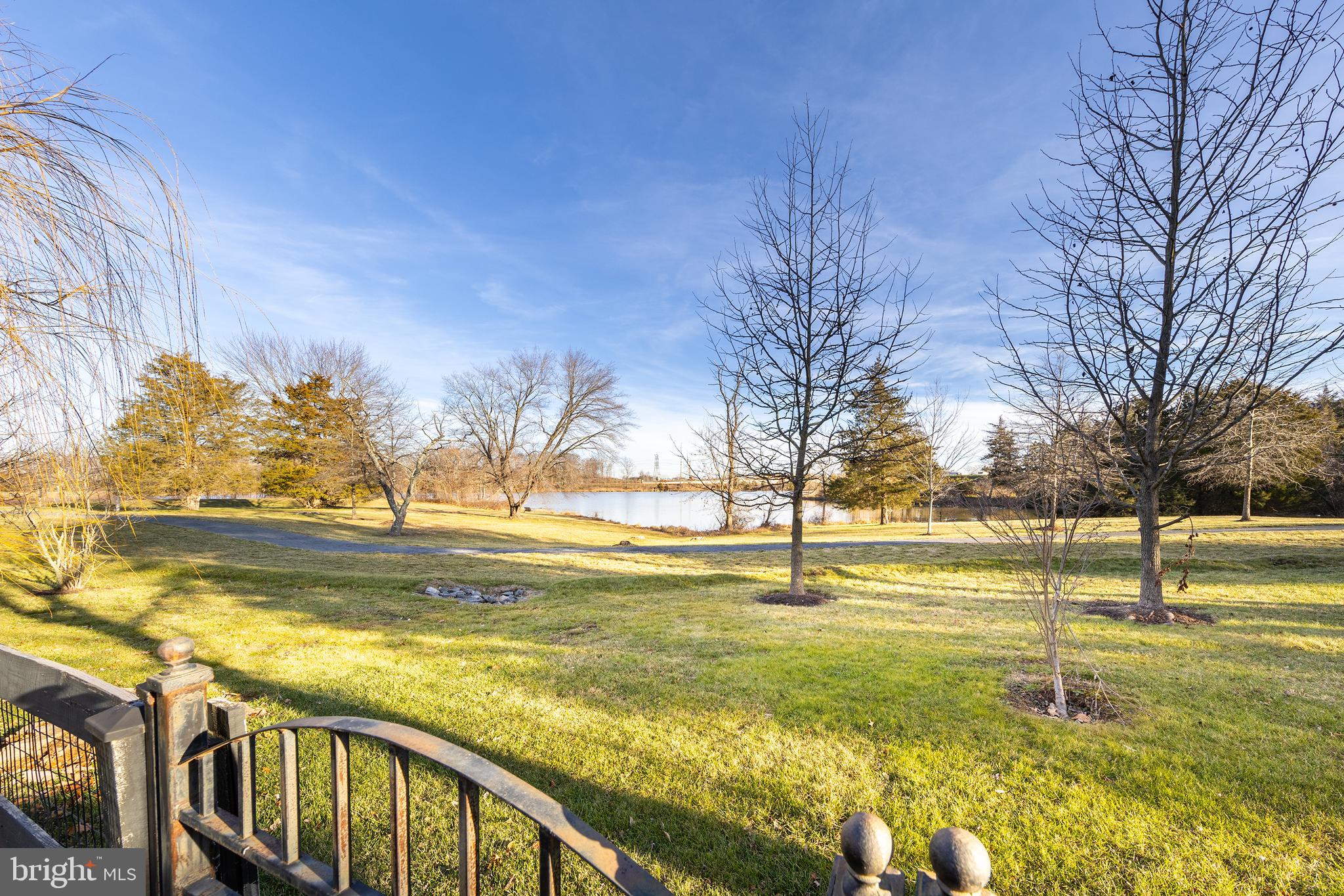 MEADOWS 2 - Residential