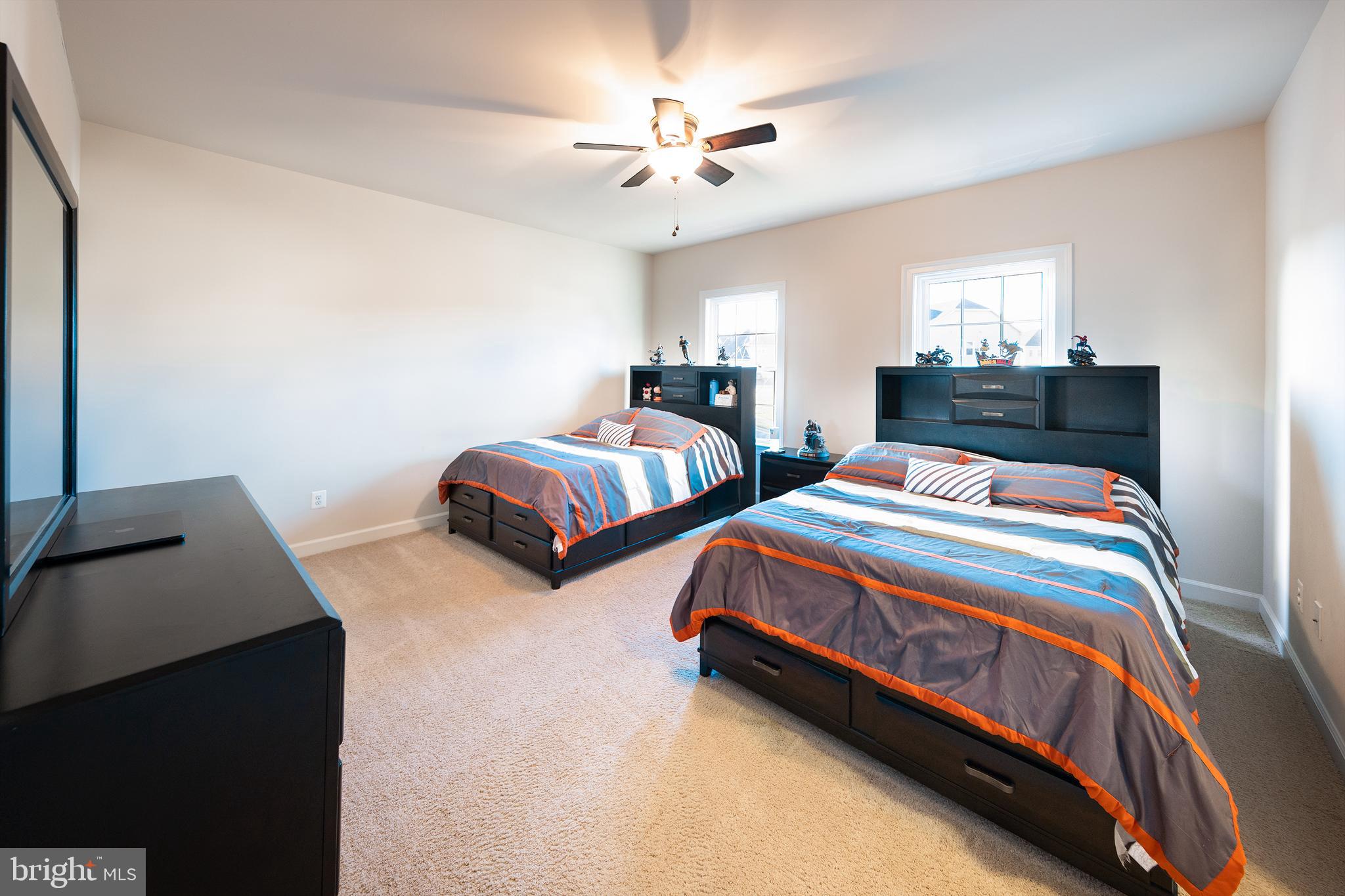 MEADOWS 2 - Residential