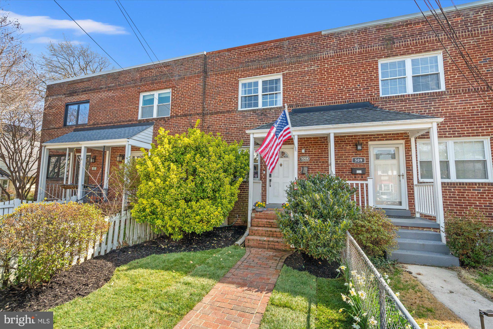 509 E WINDSOR AVENUE A