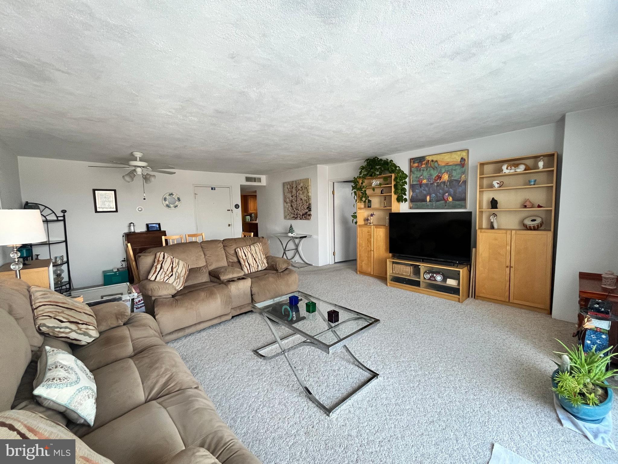 SPRING MOUNT SUMMI - Residential