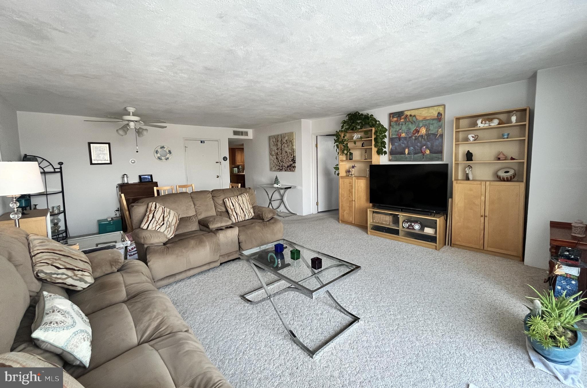 SPRING MOUNT SUMMI - Residential