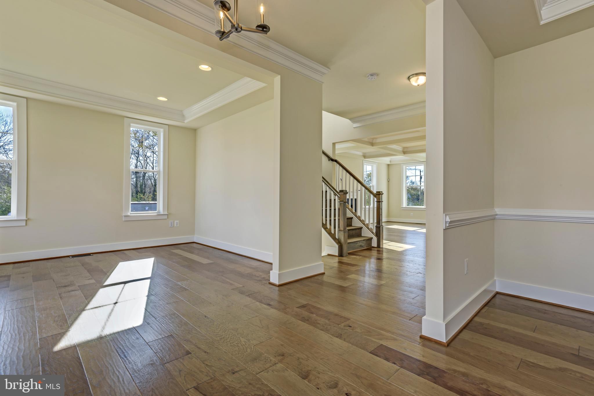 SOUTHERN OAKS - Residential