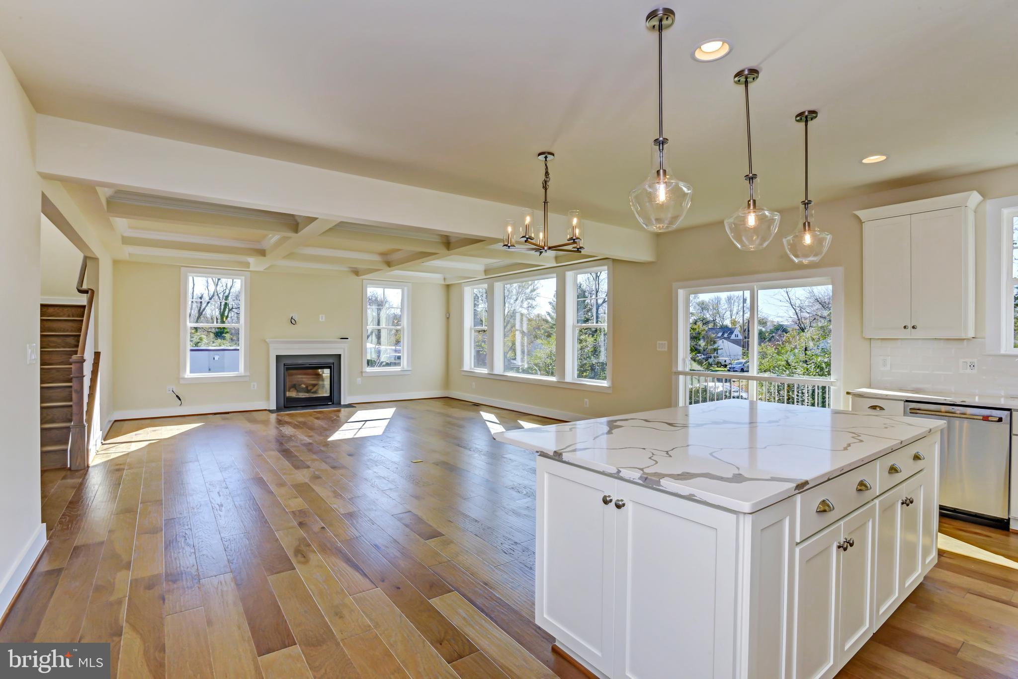 SOUTHERN OAKS - Residential