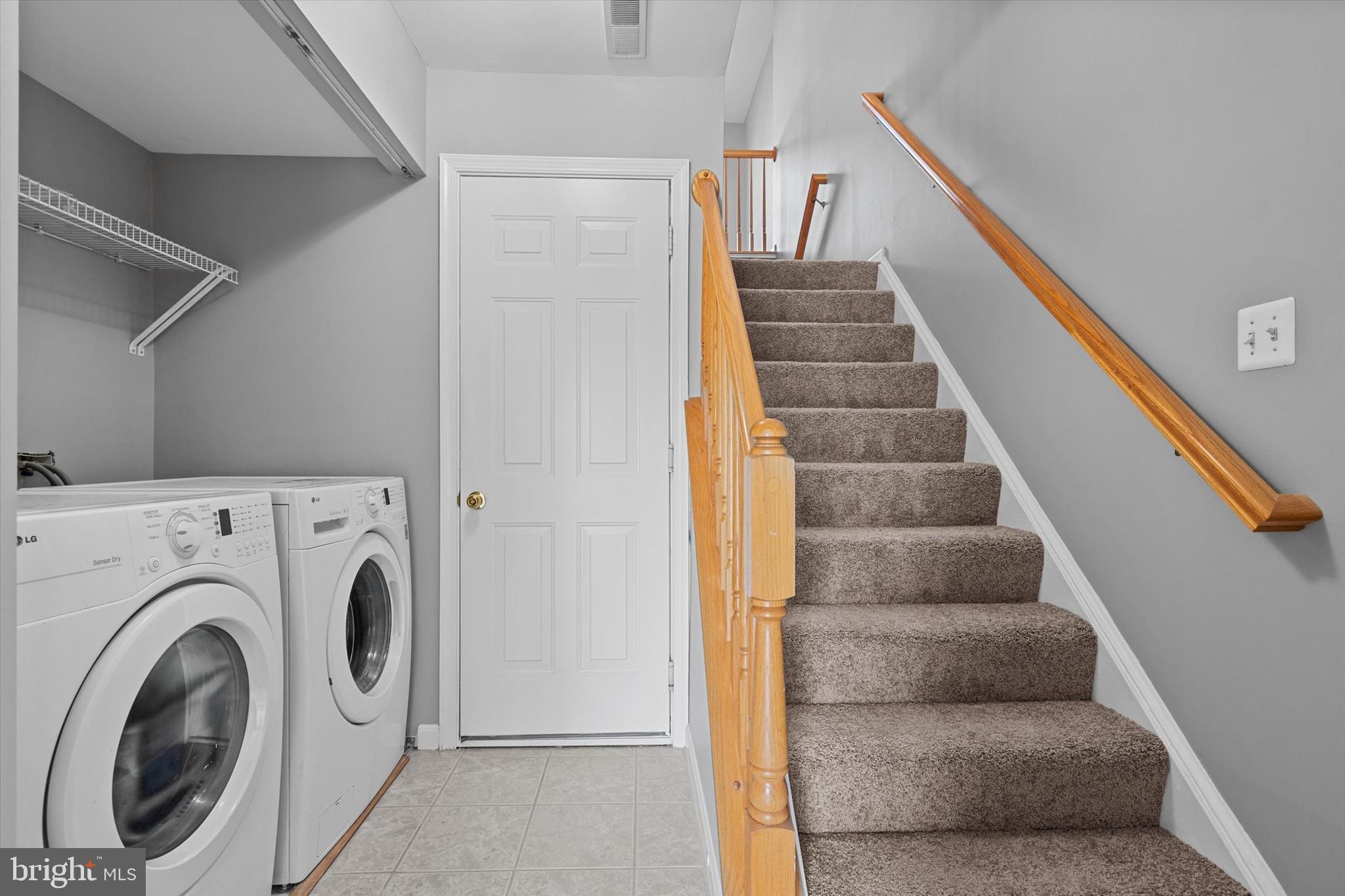 TRAILSIDE - Residential Lease