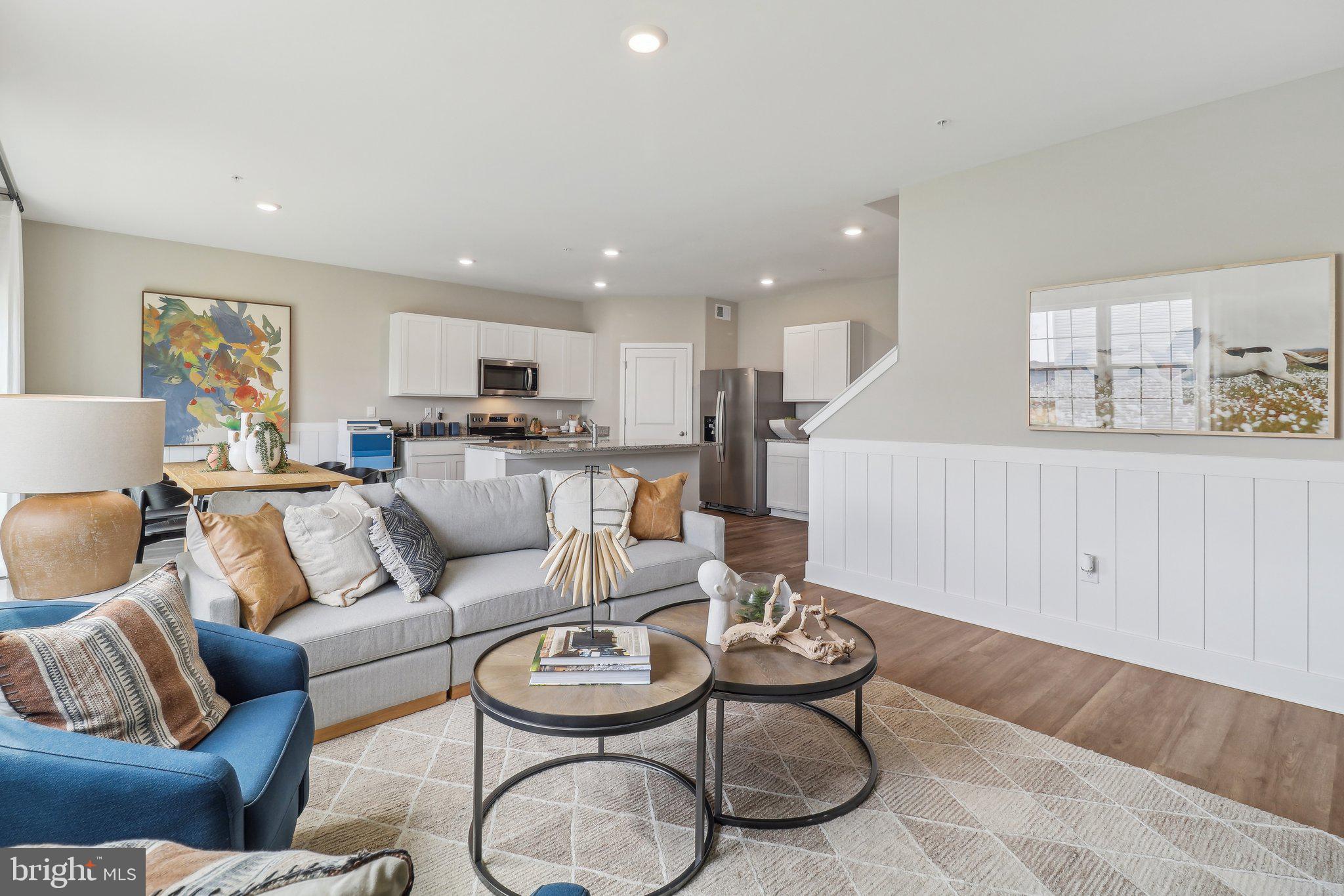 PEMBROOKE - Residential