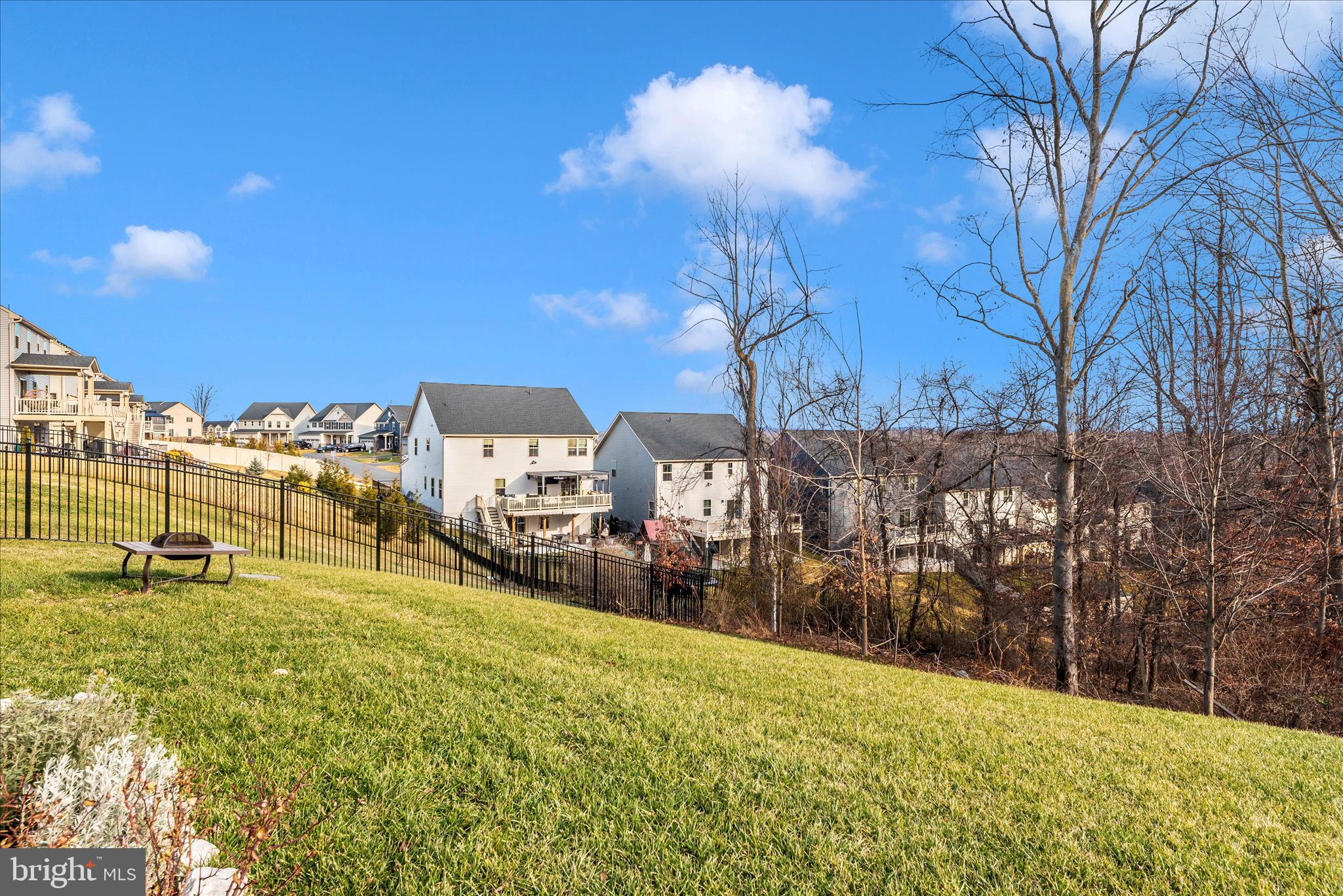 LAKE LINGANORE EAGLEHEAD - Residential