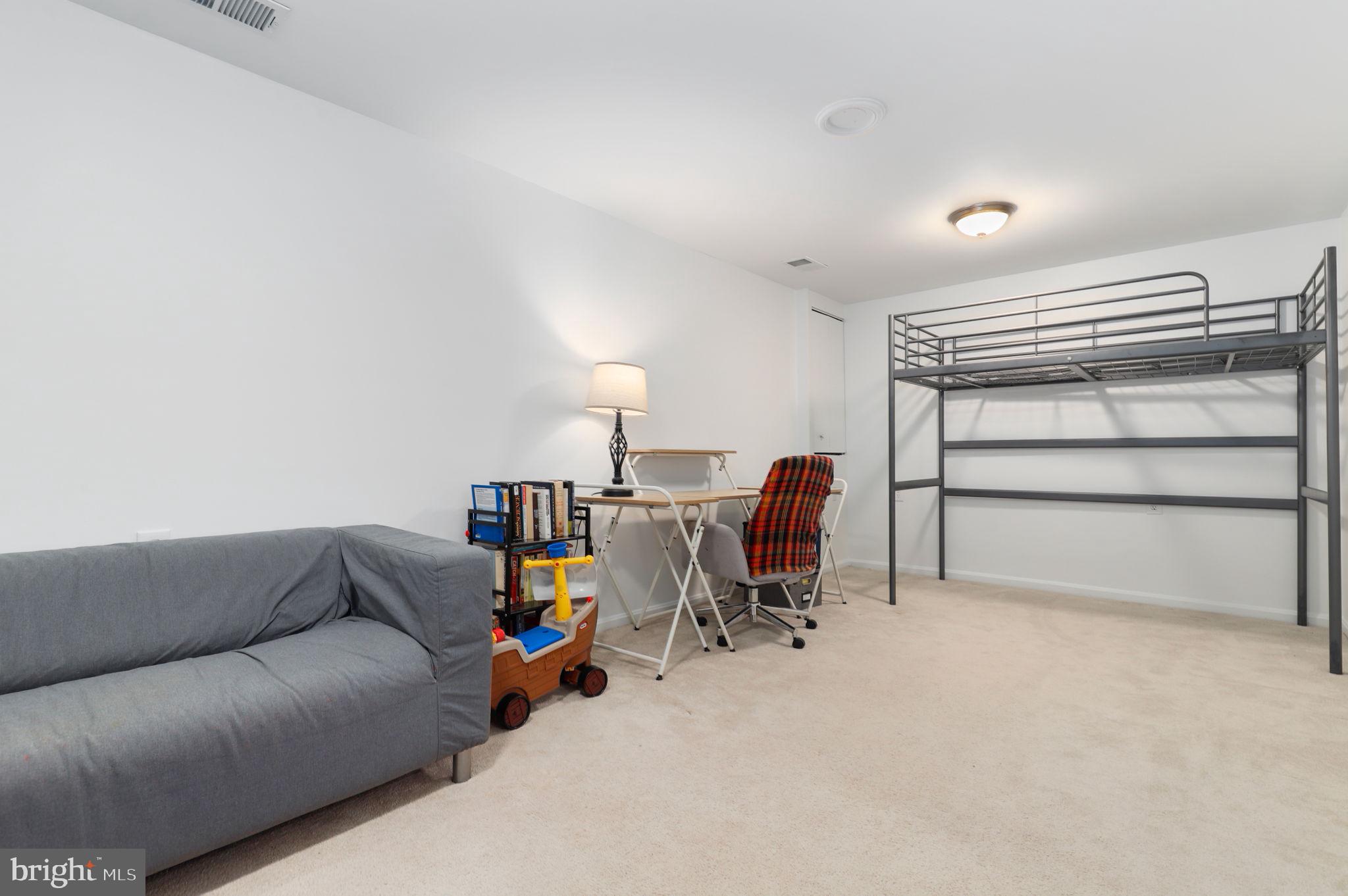 NORTHWOOD PARK VIEW - Residential