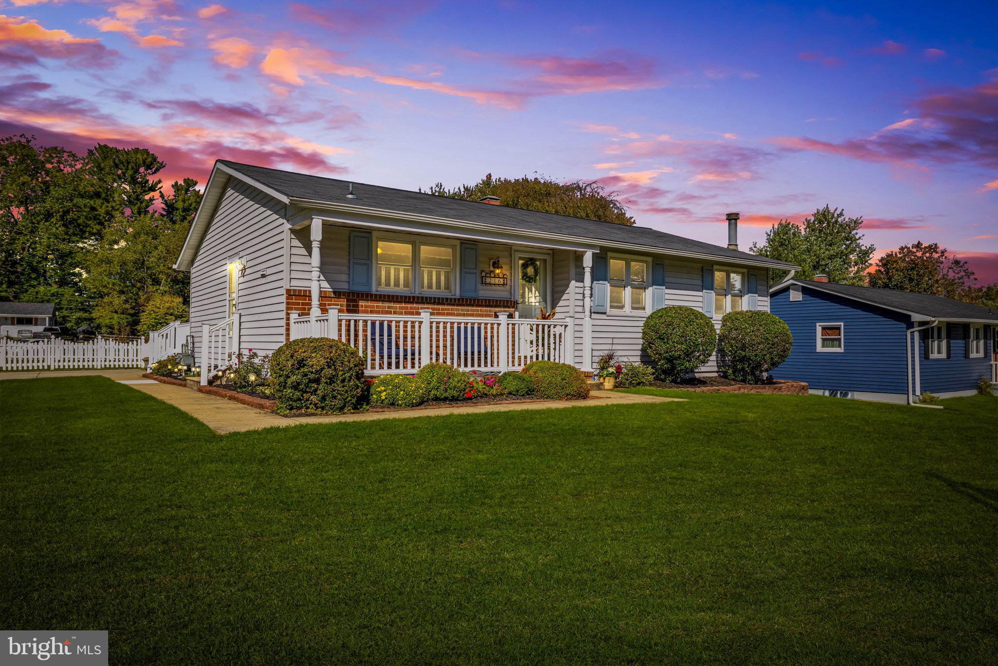 216 MYSTICWOOD ROAD