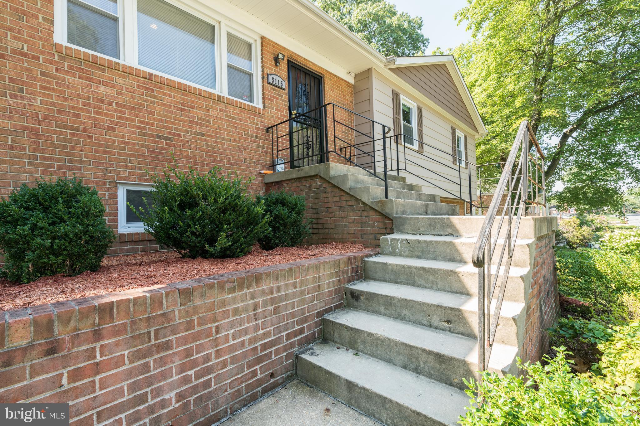 ANDREW HILLS - Residential