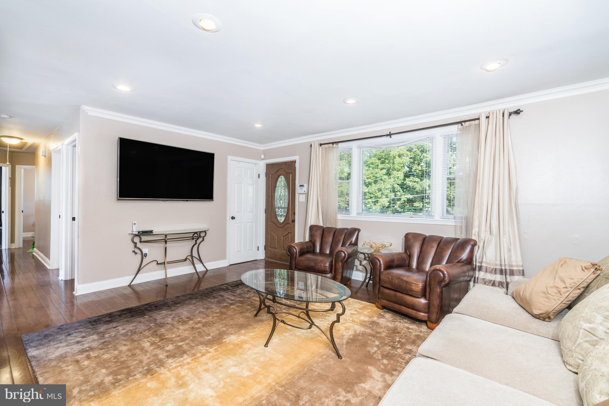 ANDREW HILLS - Residential