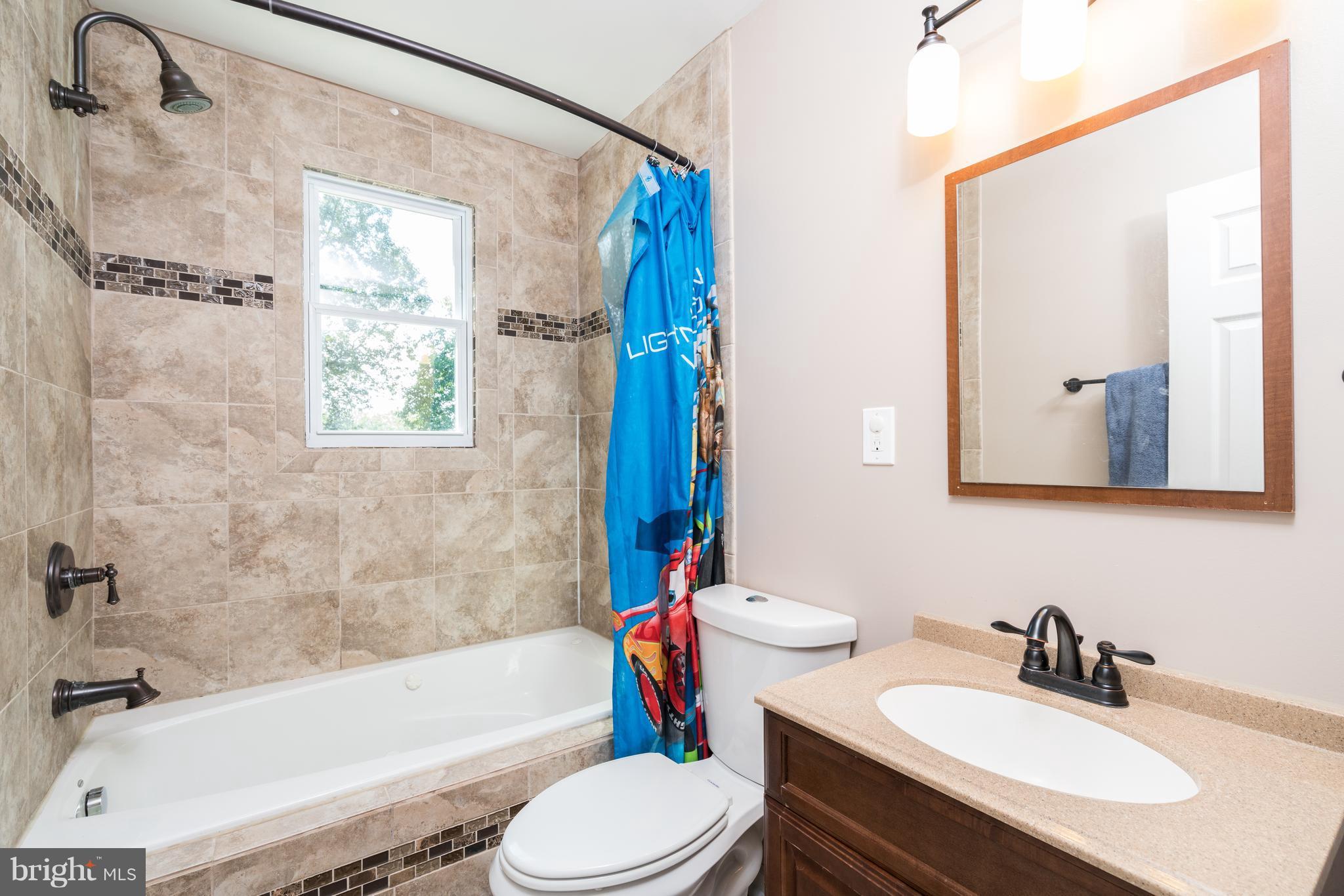 ANDREW HILLS - Residential