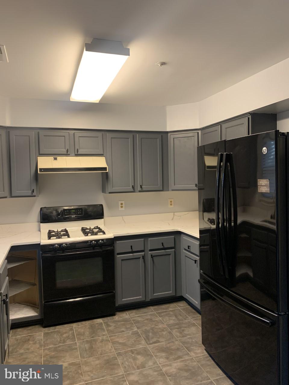 DRUMSHEUGH PLAT 4 - Residential Lease