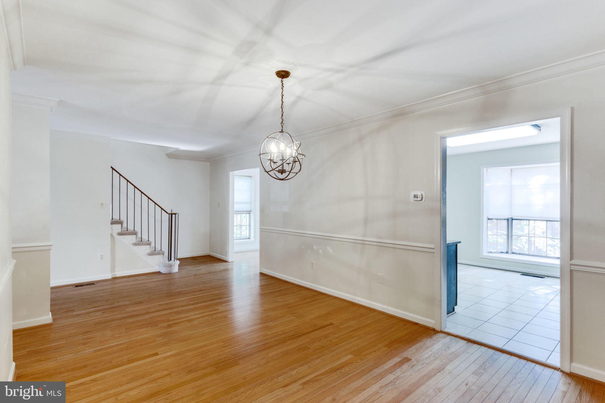 MCLEAN MEWS - Residential Lease