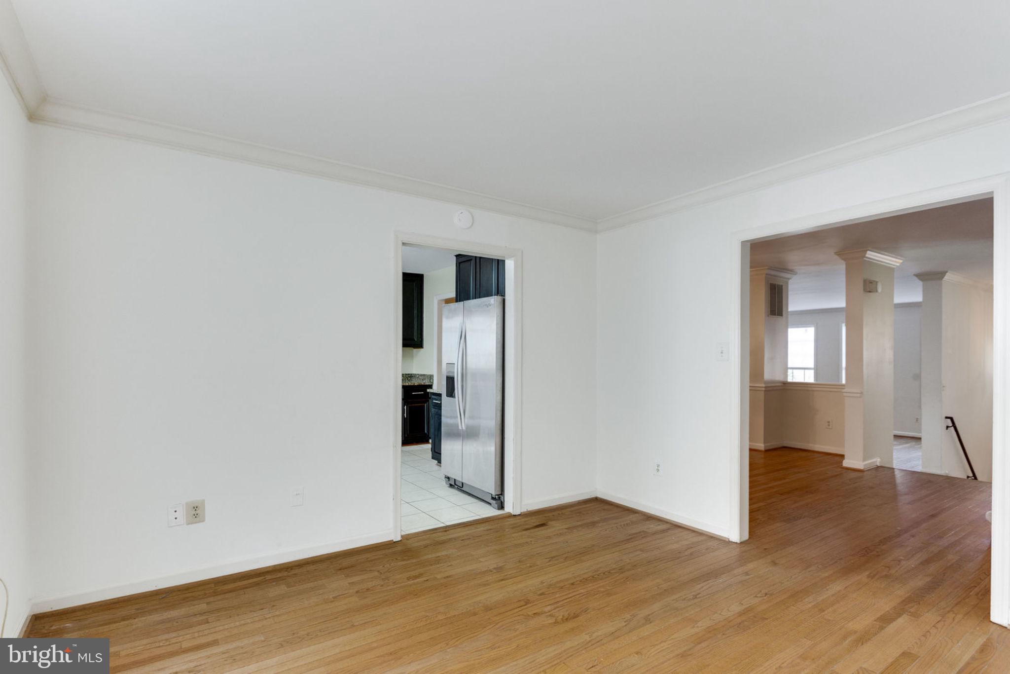 MCLEAN MEWS - Residential Lease