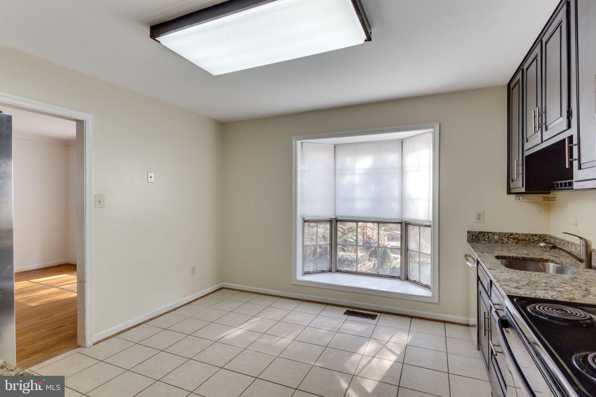 MCLEAN MEWS - Residential Lease