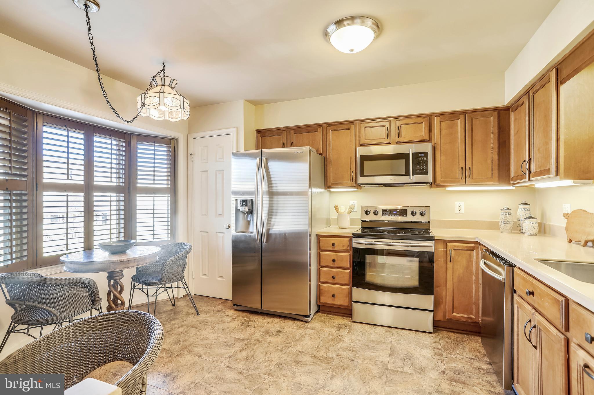 ROXBURY OF MT VERNON - Residential