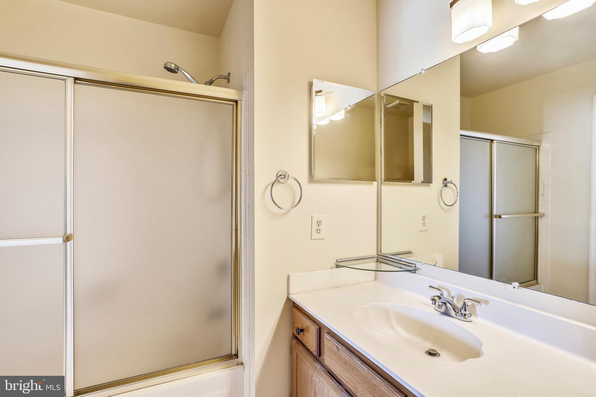 ROXBURY OF MT VERNON - Residential