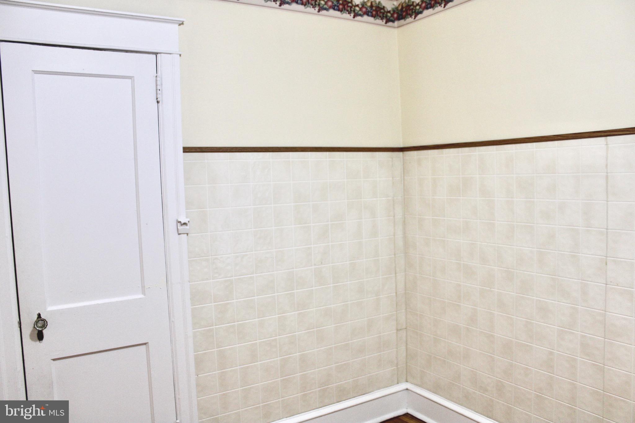 TACONY - Residential Lease