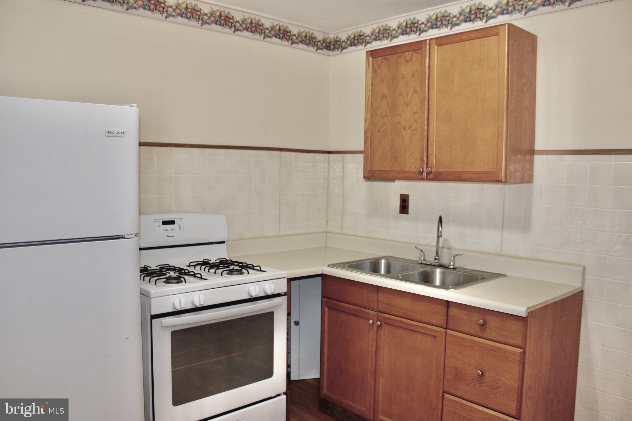 TACONY - Residential Lease