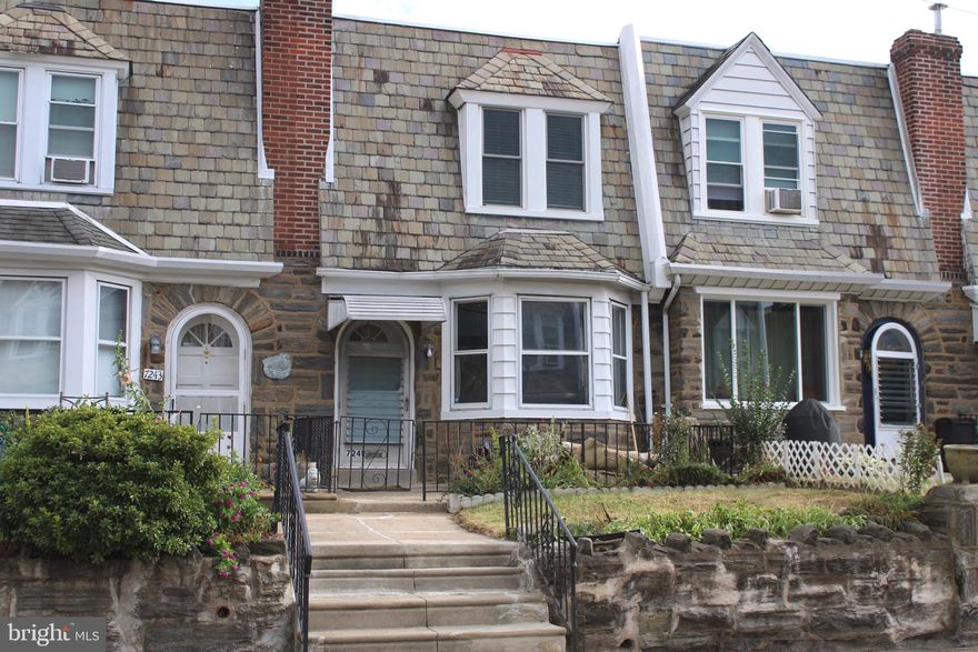 Centrally located 1 bed 1 bath upper unit of a modified row home turned duplex, now available for rent in 19135. Shared entrance to unit via small vestibule. Full staircase leads up to the versatile space. The front room can be used for the bedroom or living room area and vice versa for the room in the back. Full tile bathroom and eat in kitchen in the middle of the hall. Beautiful hardwood floors and several closets offer a clean space for simple living. Owner occupant on the 1st floor. No laundry or additional storage. Schedule your tour today!