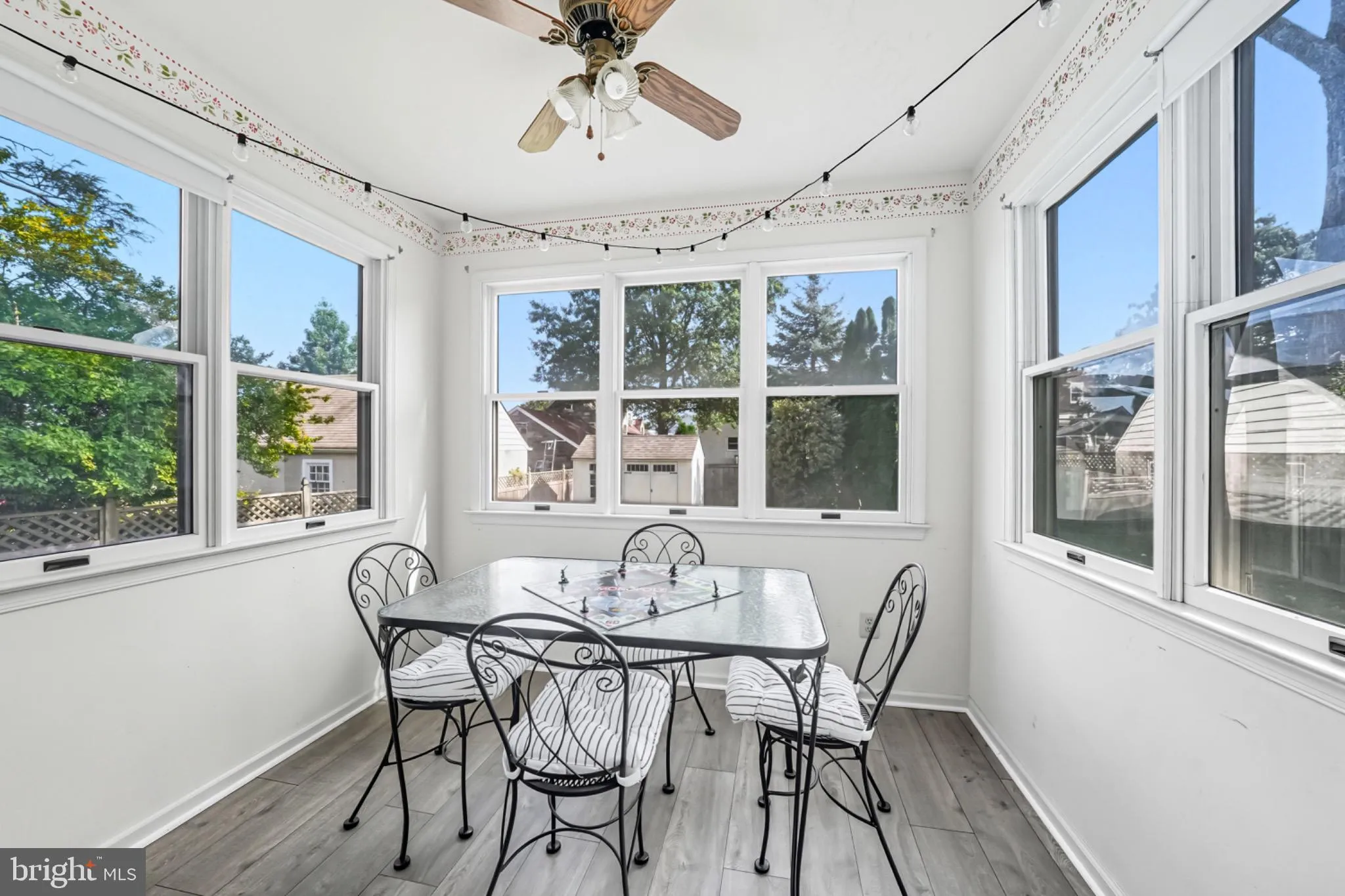 Ardmore, Pennsylvania 19003, United States, 4 Bedrooms Bedrooms, ,4 BathroomsBathrooms,Residential,Contingent,207714