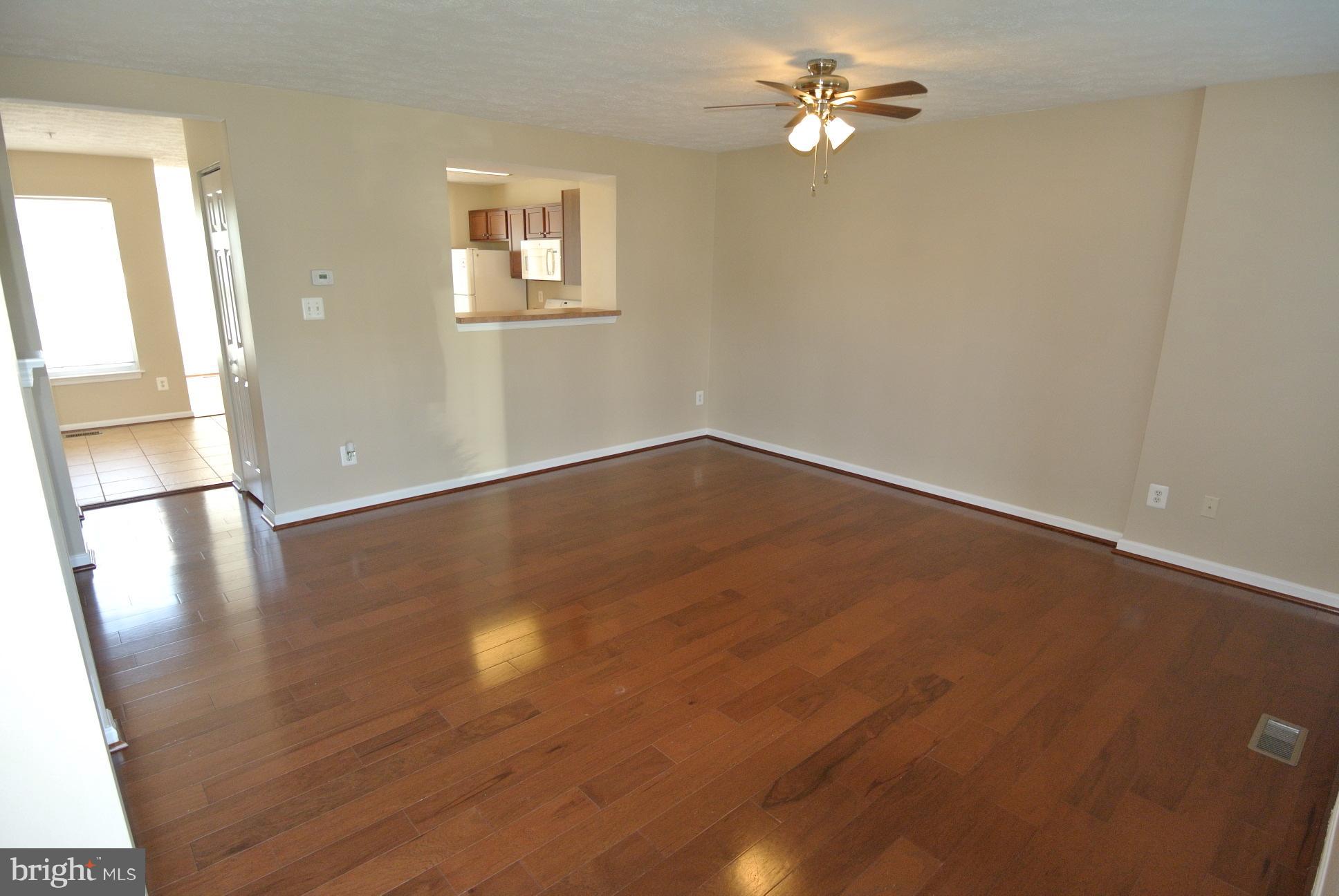 HOLLY WOODS - Residential Lease