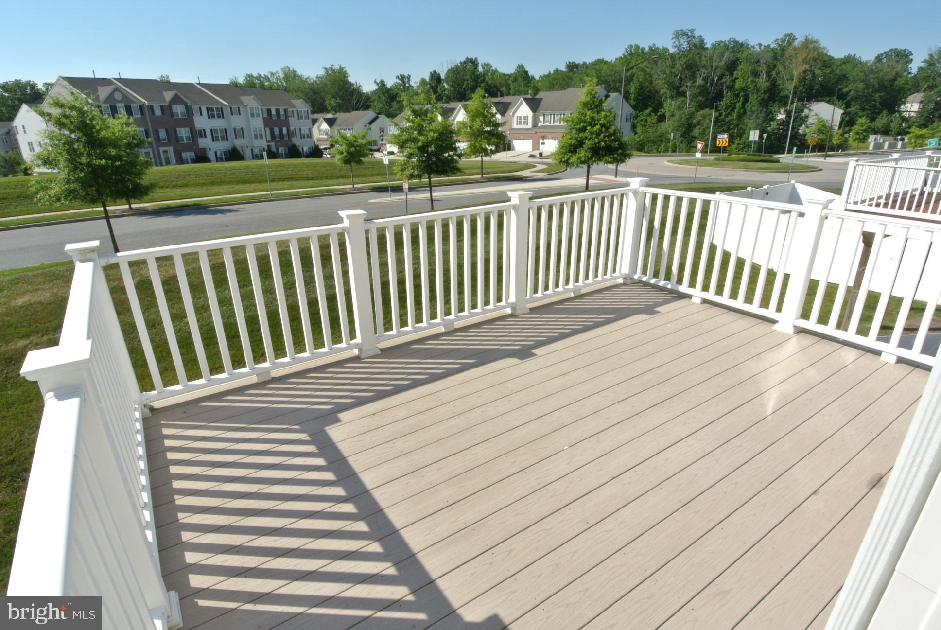 HOLLY WOODS - Residential Lease