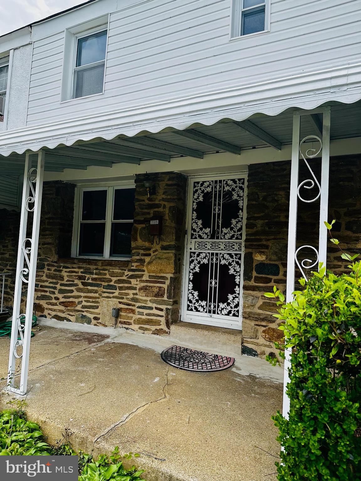 PARK HEIGHTS - Residential Lease