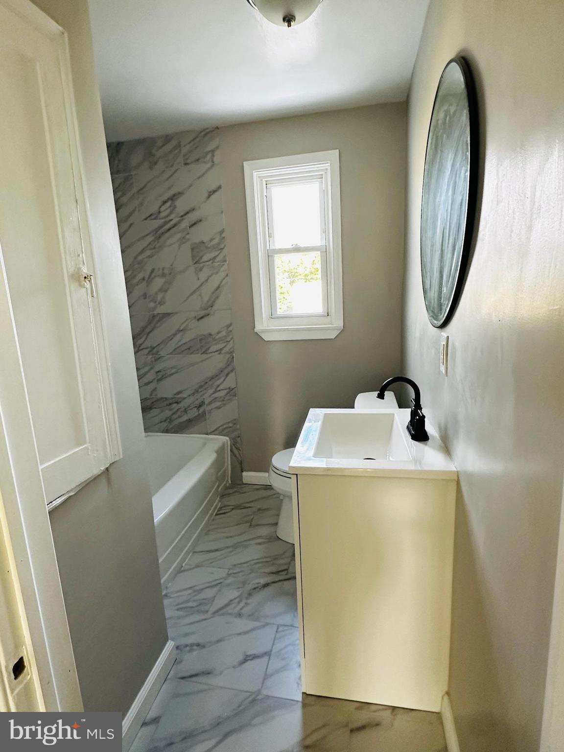 PARK HEIGHTS - Residential Lease