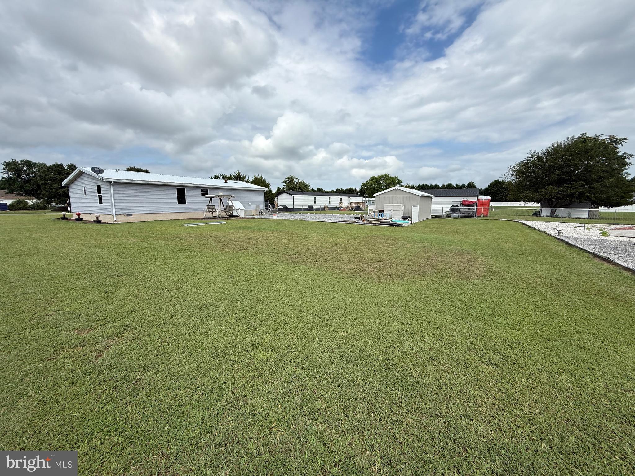 KINGS CROSSING - Residential