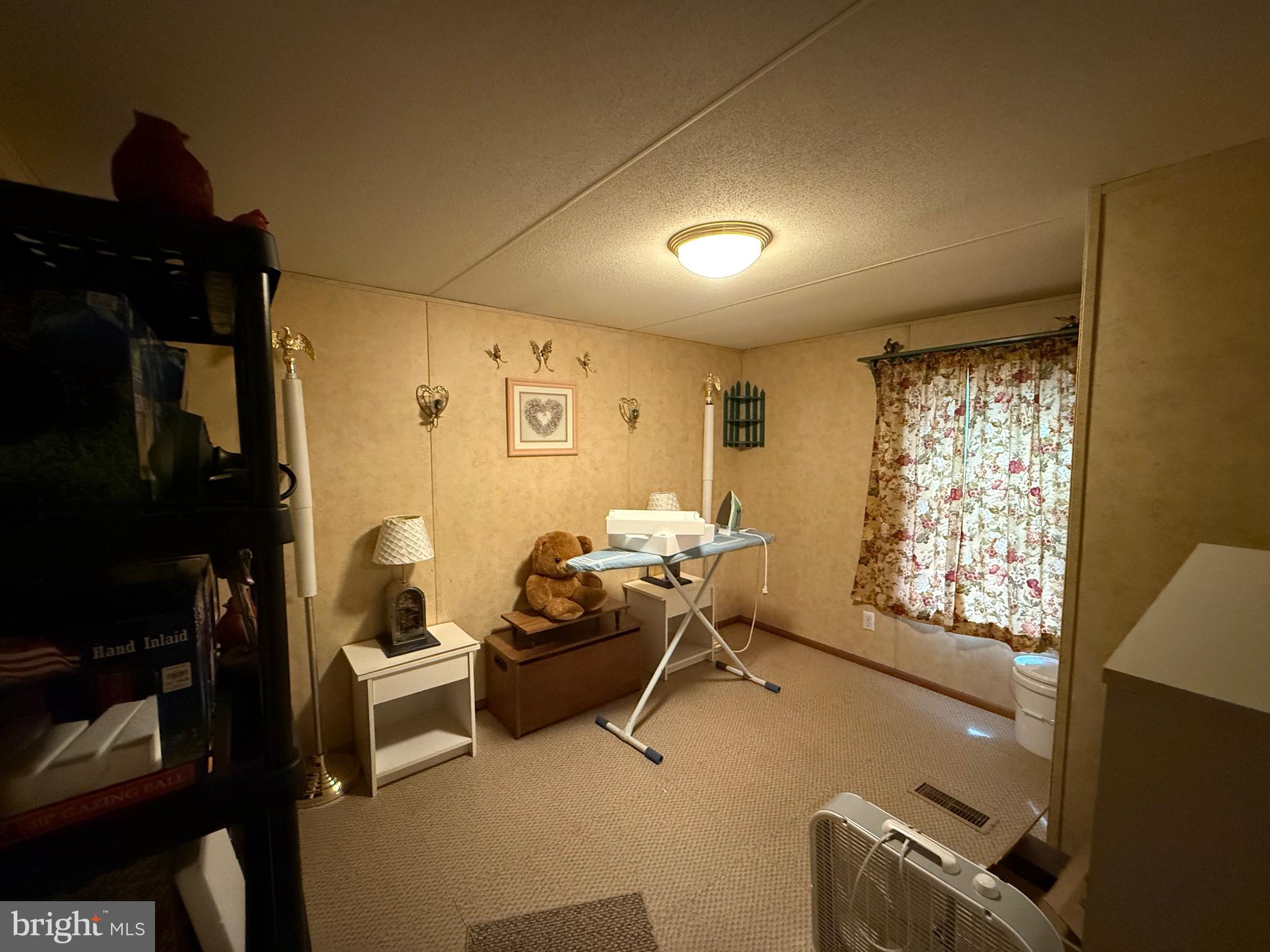 KINGS CROSSING - Residential