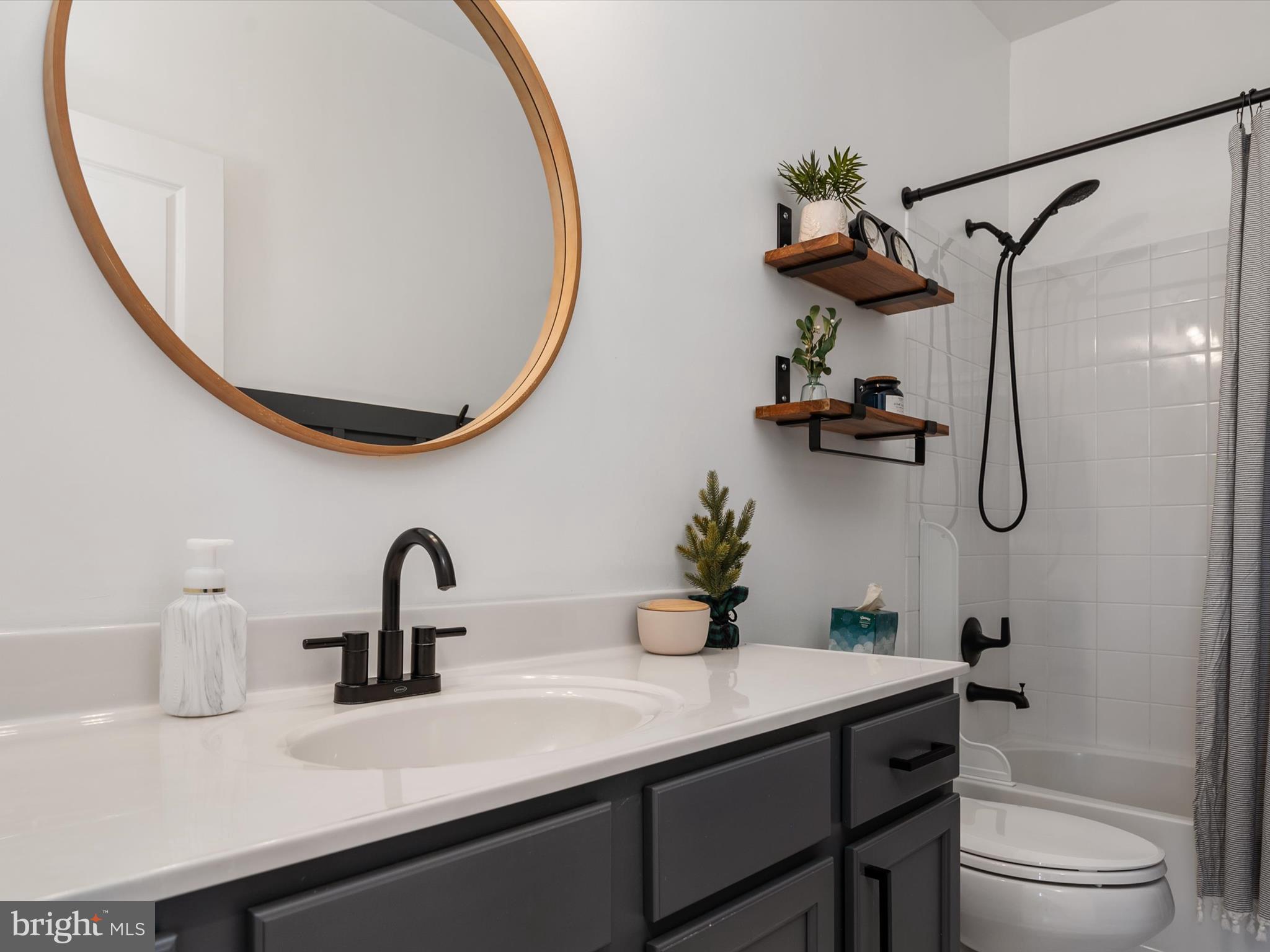 EMERSON - Residential