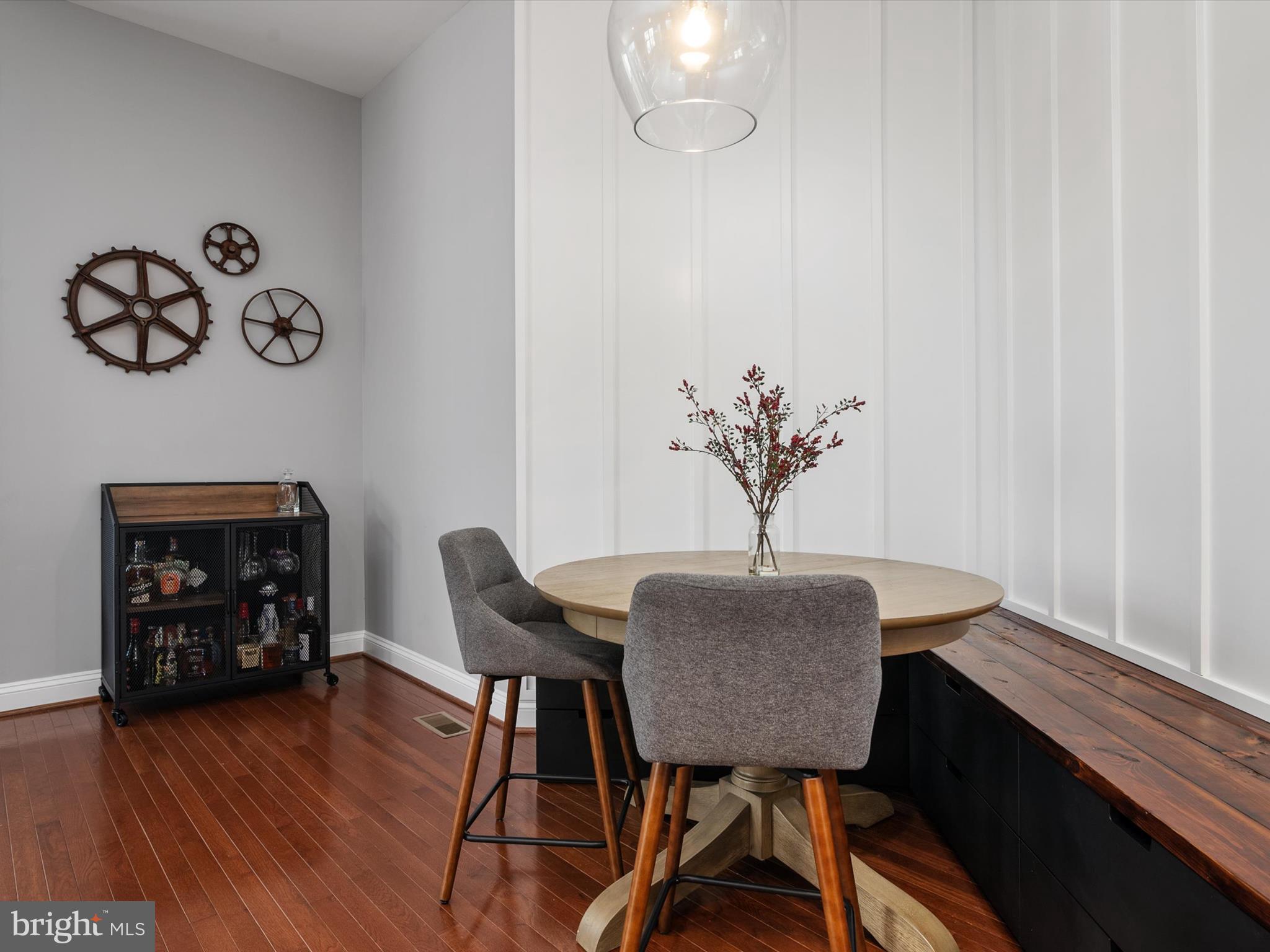 EMERSON - Residential