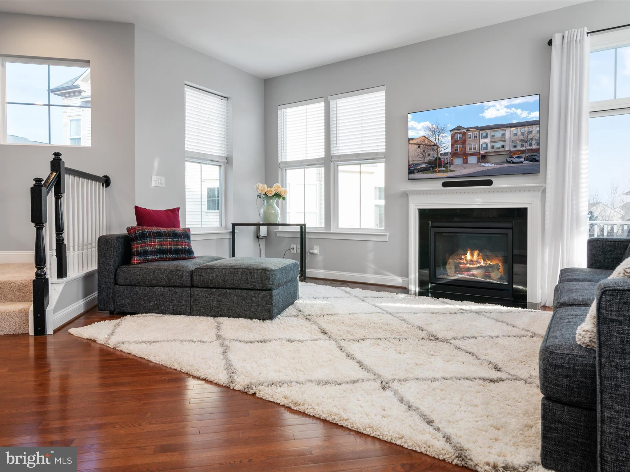 EMERSON - Residential