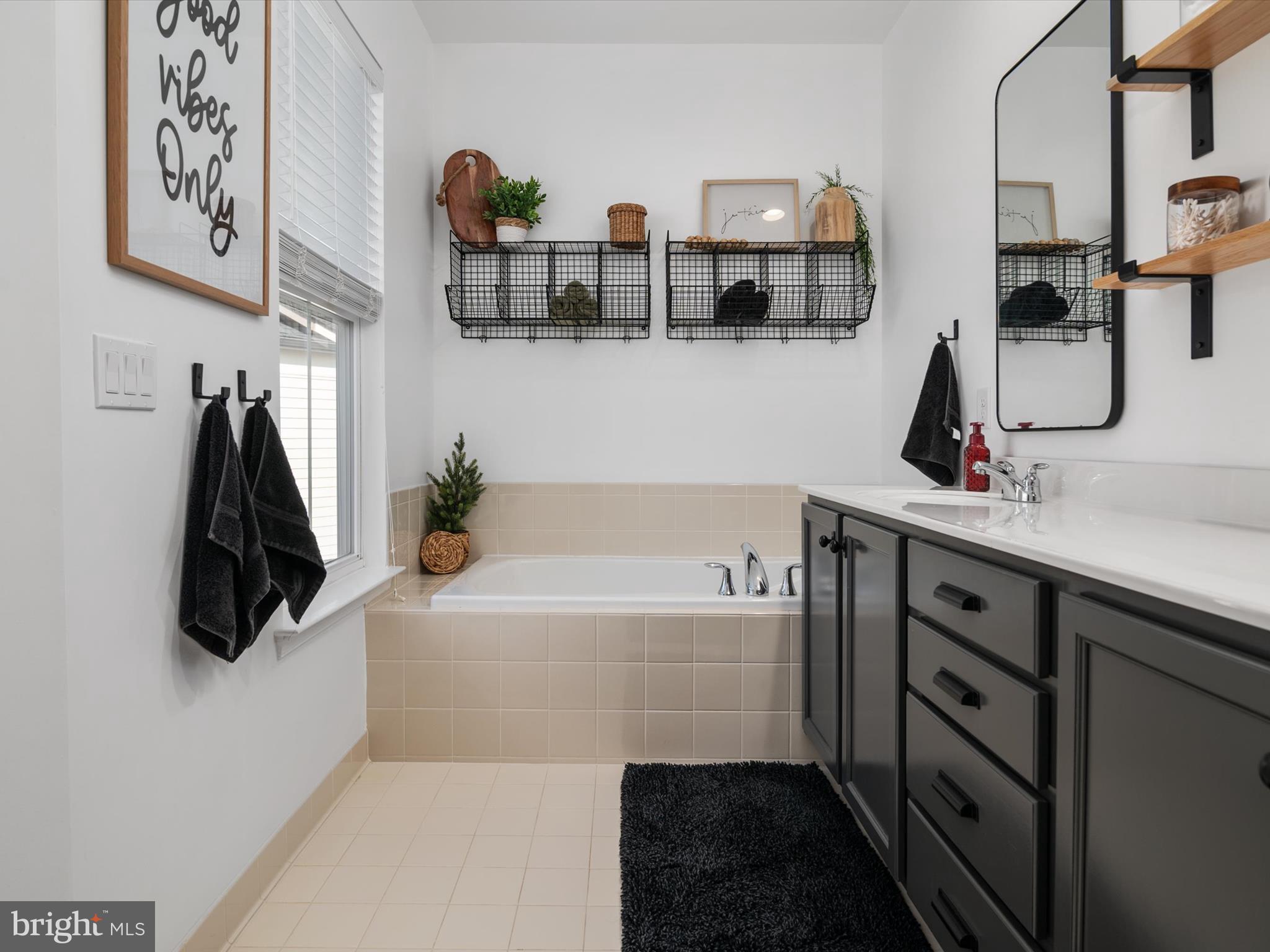 EMERSON - Residential