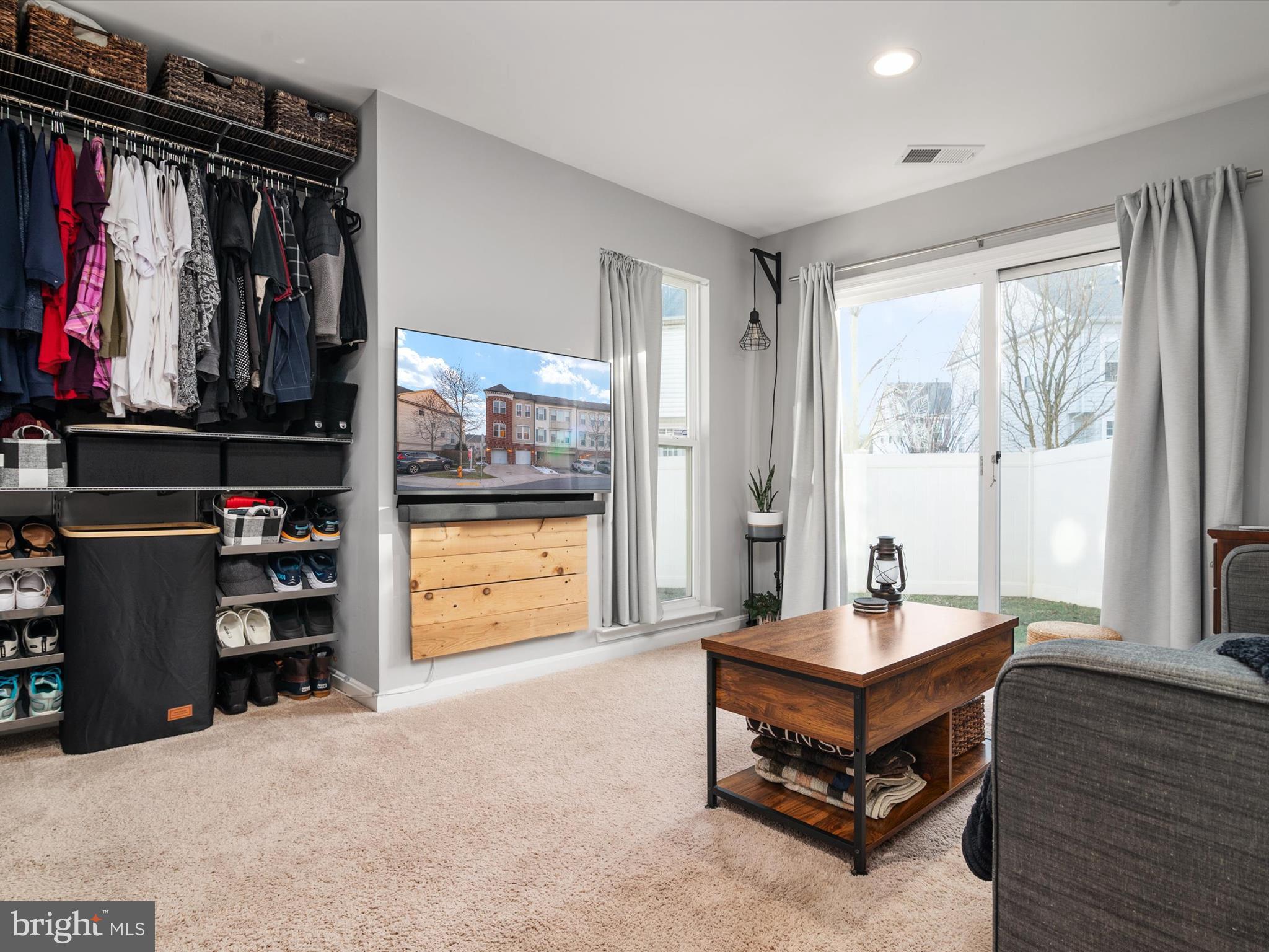 EMERSON - Residential