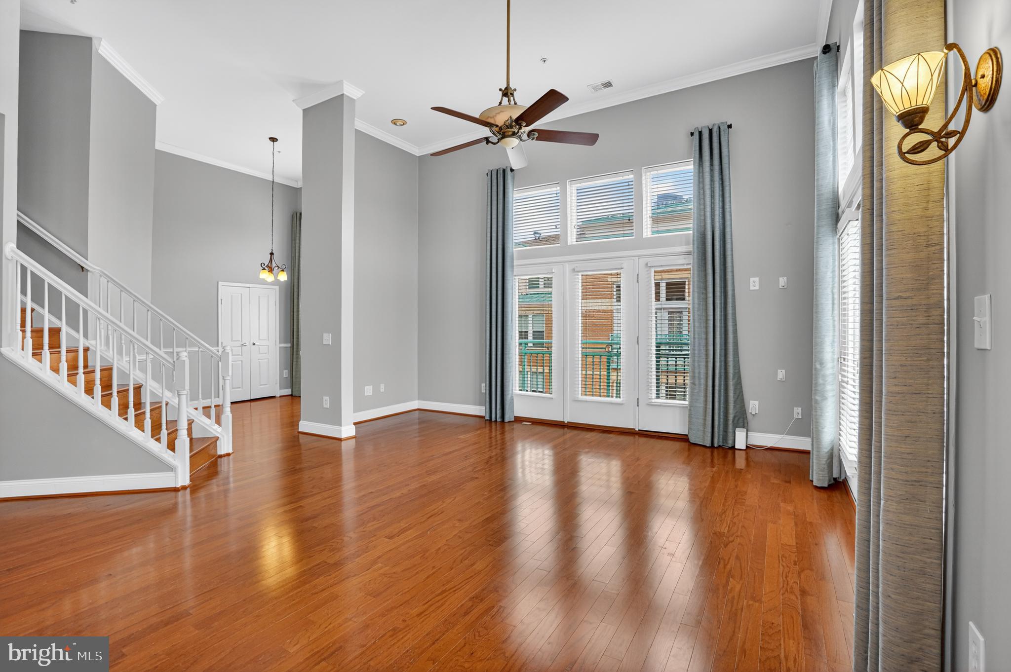 SAVOY AT RESTON TOWN CENTER - Residential