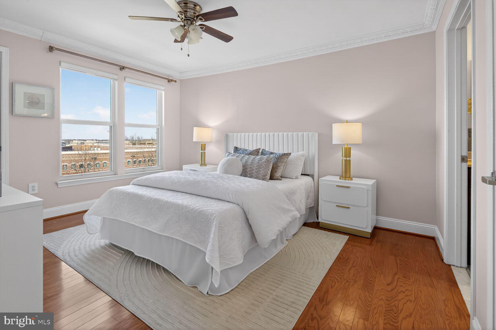 SAVOY AT RESTON TOWN CENTER - Residential