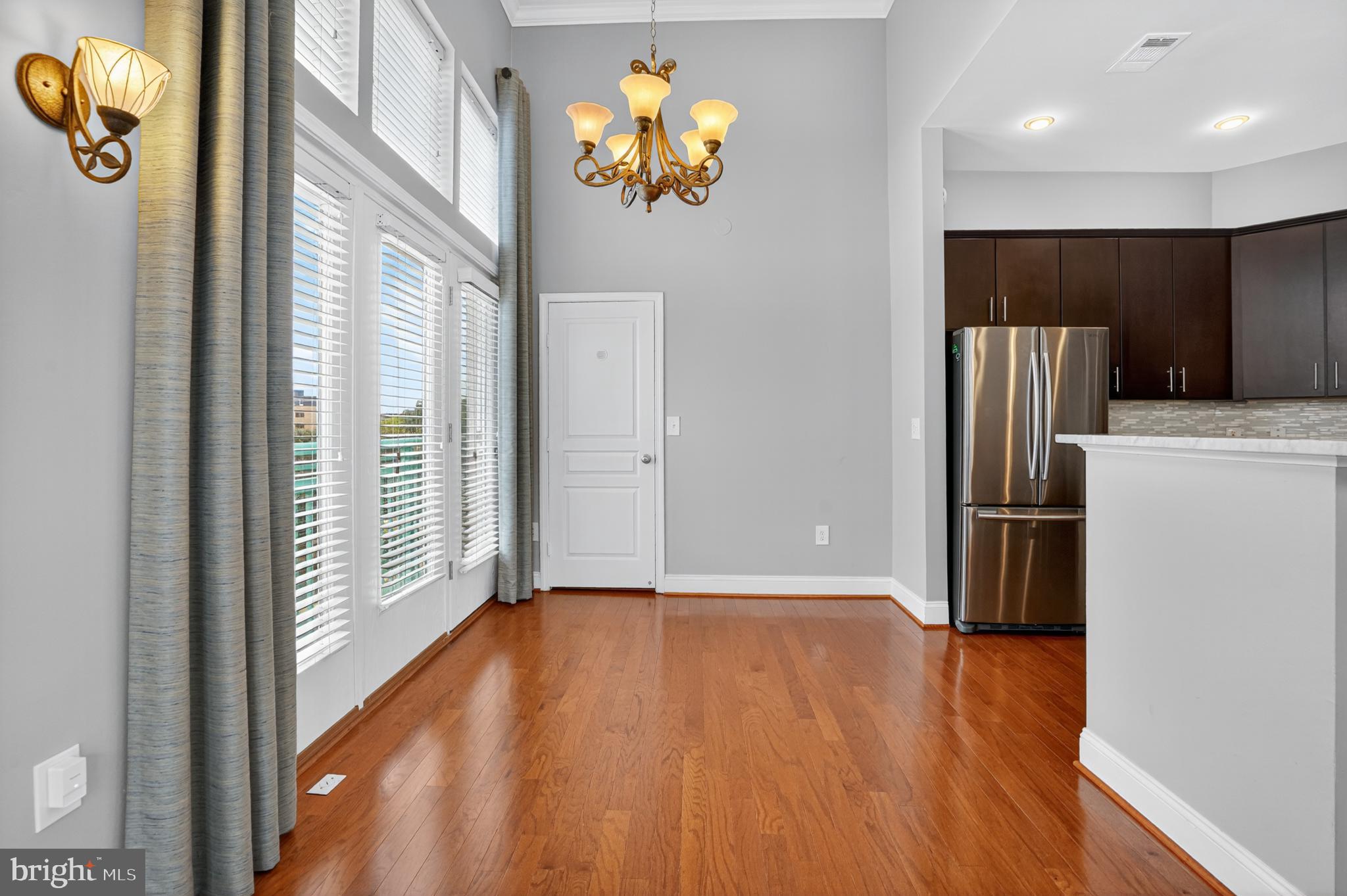 SAVOY AT RESTON TOWN CENTER - Residential