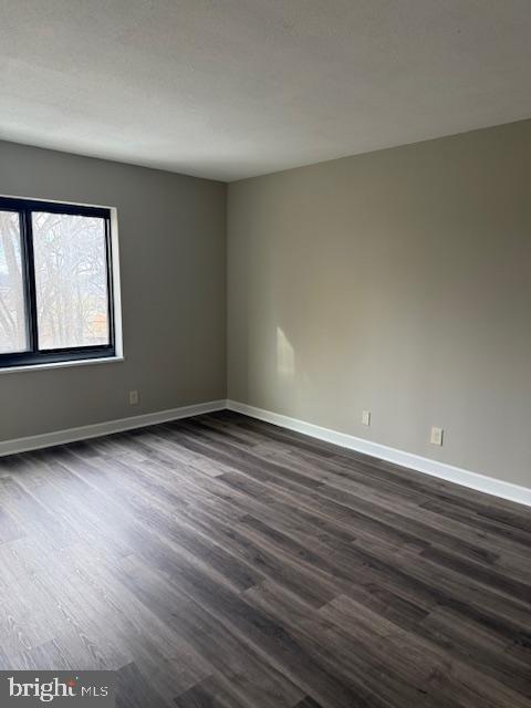 WATERGATE AT LANDMARK - Residential