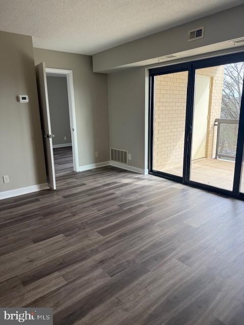 WATERGATE AT LANDMARK - Residential