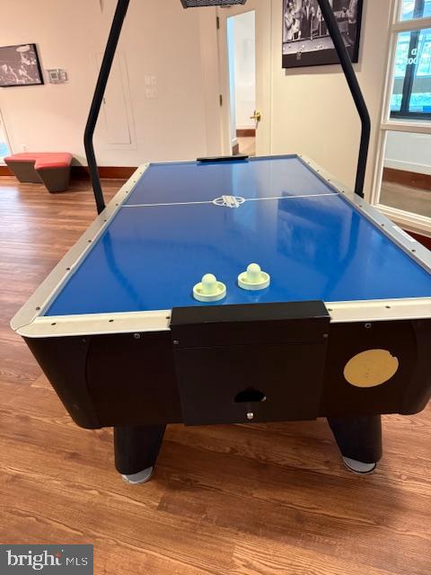 WATERGATE AT LANDMARK - Residential