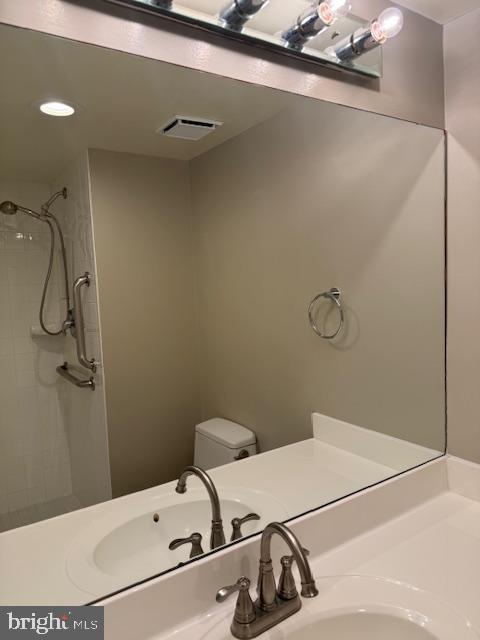 WATERGATE AT LANDMARK - Residential