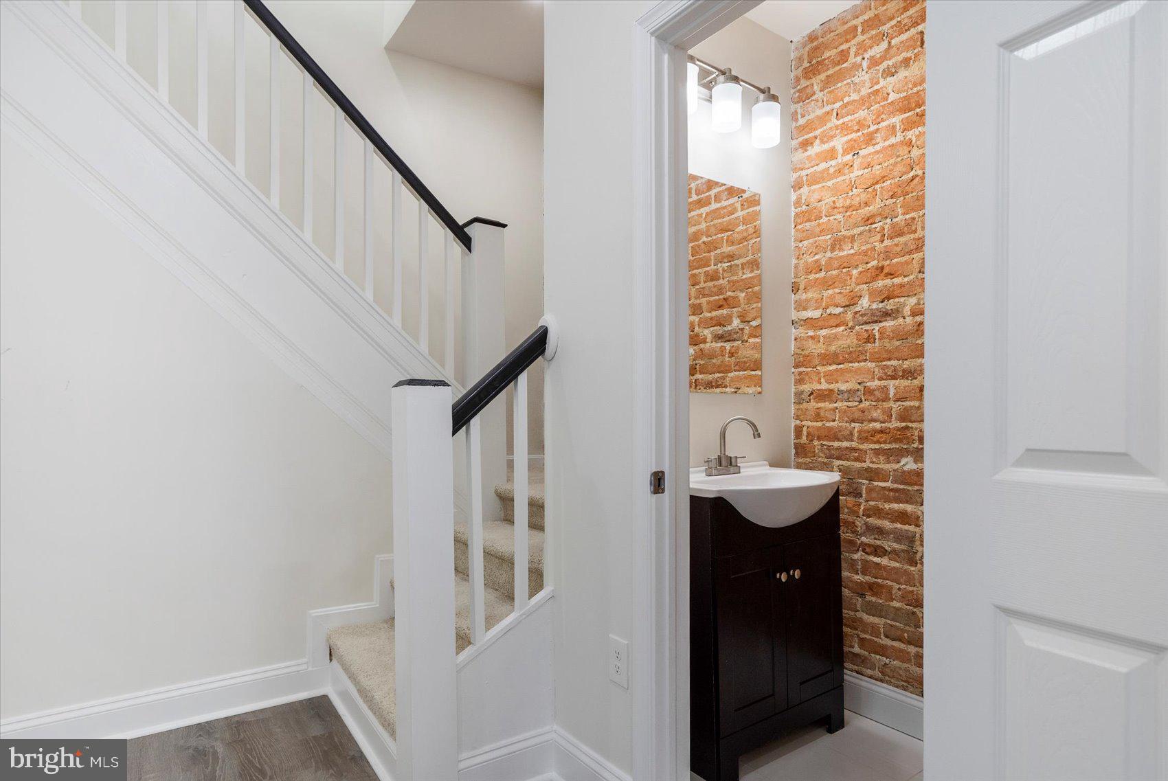 BARCLAY - Residential
