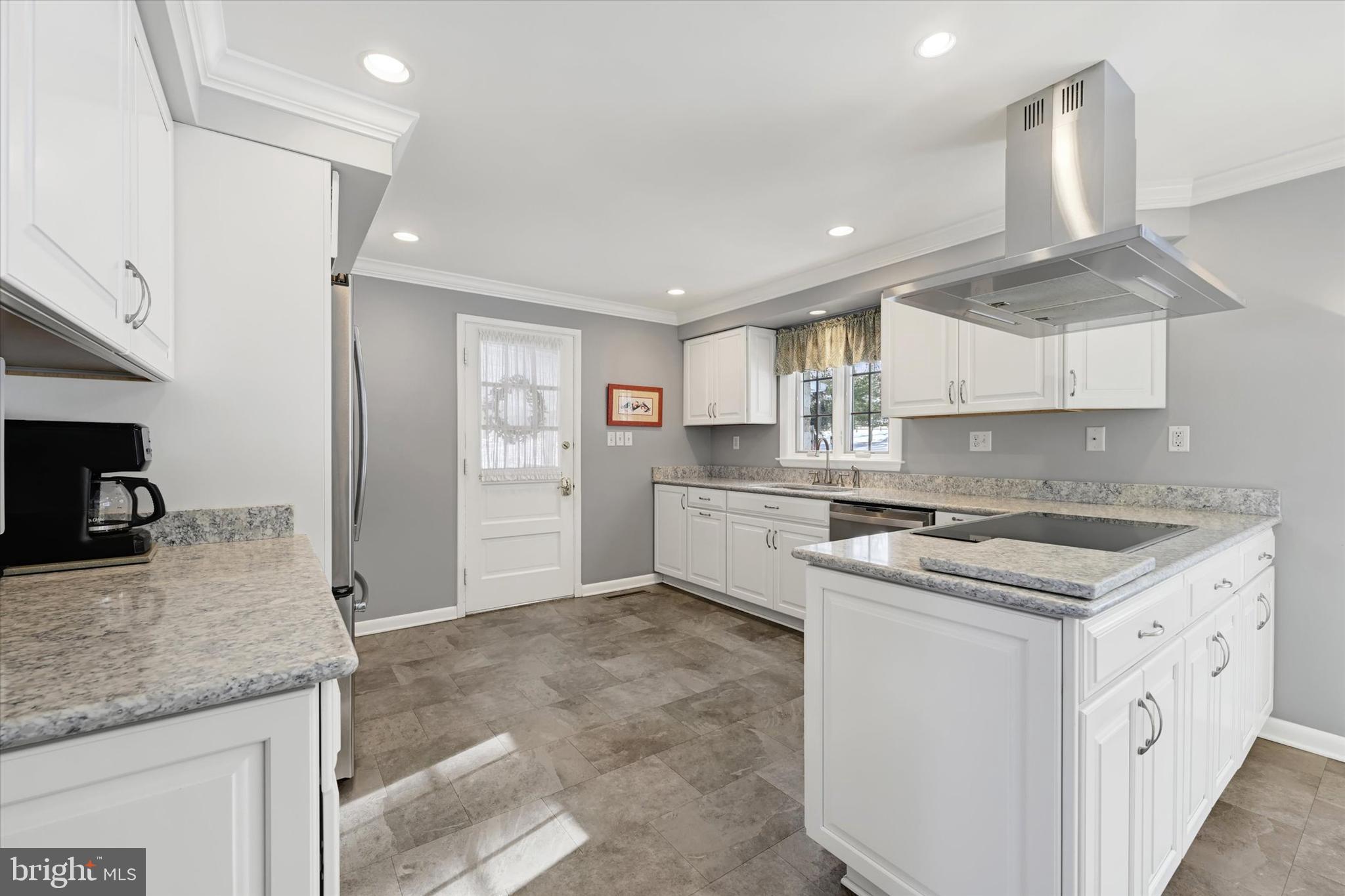 HAMPTON - Residential