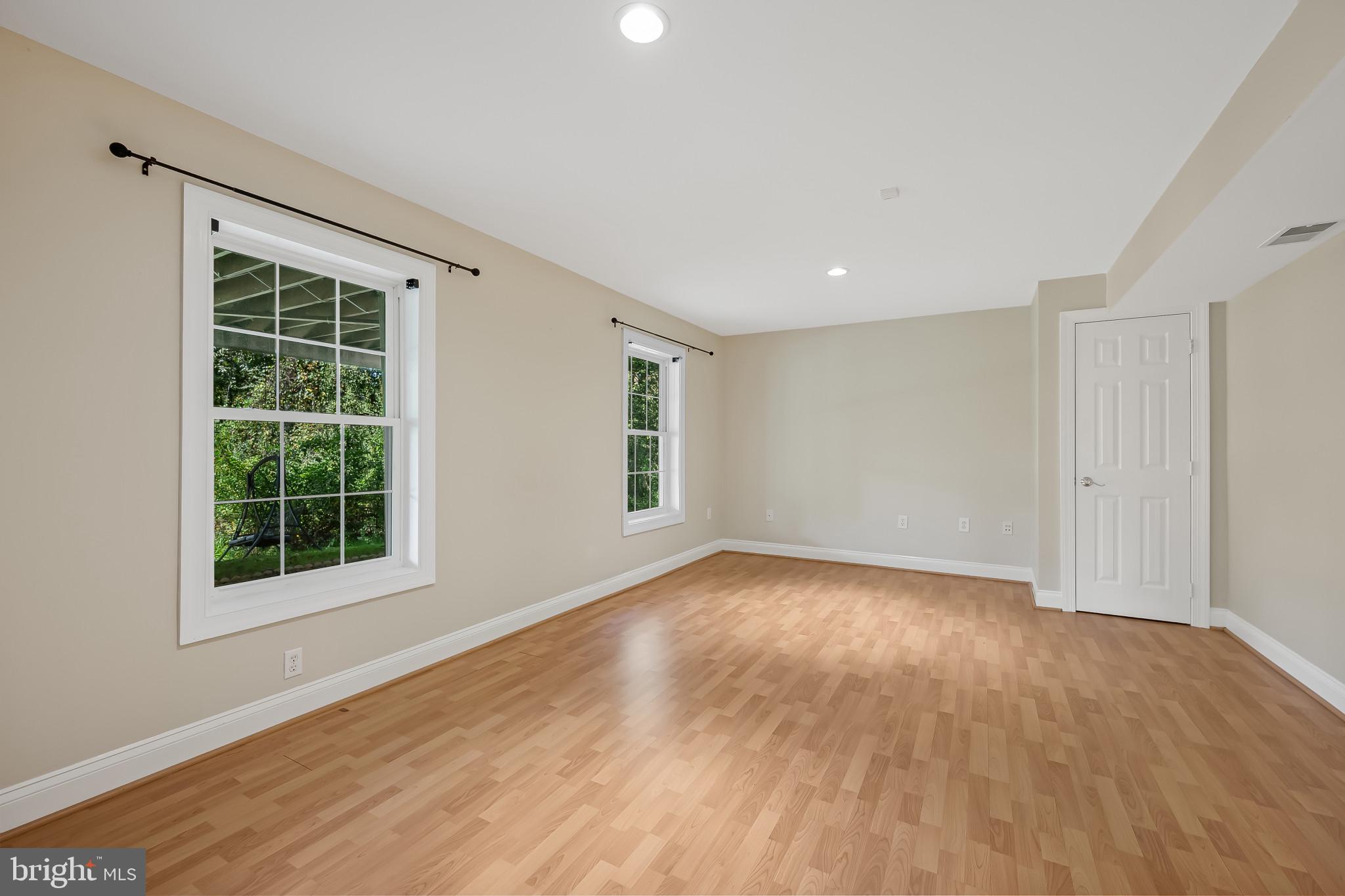 STONEGATE - Residential Lease